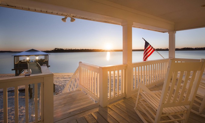 Tybee Island House | Beach Front South End, Designer Decorated, Dream Retreat on Tybee Island!