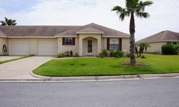 Laguna Vista Villa | Beach Getaway - 39 AW