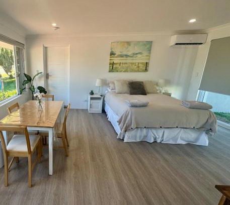 Marmion Apartment | Beach Guesthouse!