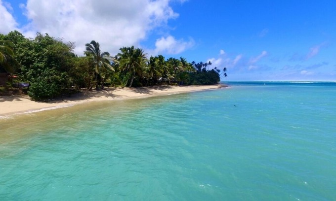 Takitumu District House | Beach Haven, right on the beach