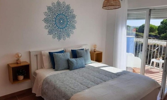 Espartal Apartment | Beach House - Casa de Férias MONTE CLÉRIGO
