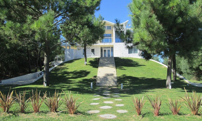 Pinamar Villa | Beach House in Maritimo II Costa Esmeralda