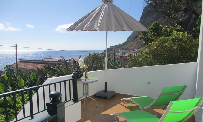 Paul do Mar House | Beach House SUNNY WEST 50 metres from Beach