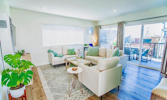 The Strand Apartment | Beach House Steps to the Sand!