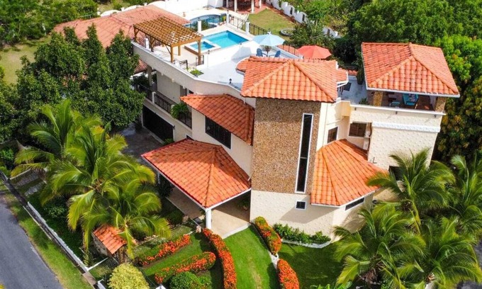 El Palmar House | Beach House with Ocean View - Rooftop Jacuzzi & Pool - Concierge Service