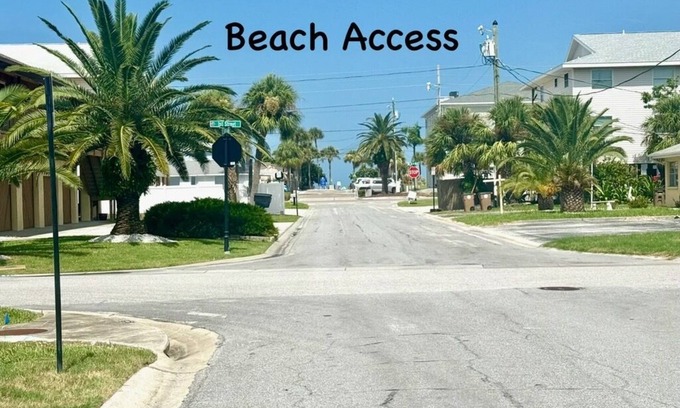 Indian Rocks Beach House | Beach Time Duplex A 1 blk from bch, pool Hot Tub