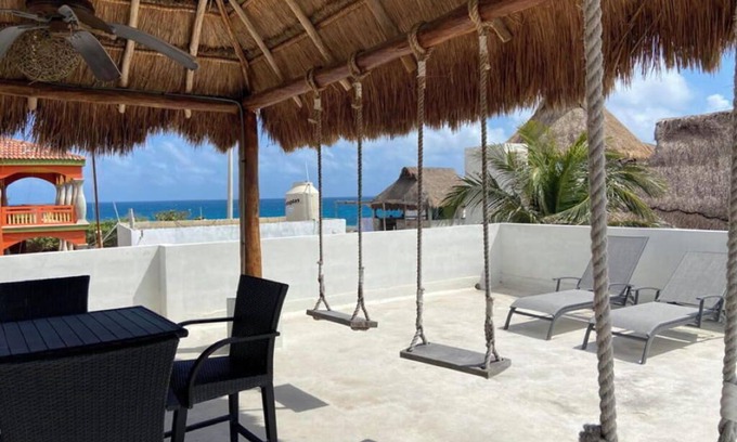 Colonia Meteorologico House | Beach View Palapa with 2 Bedroom Penthouse Across from Isla Village