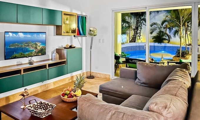 Punta Cana Villa | Beach VILLA★MARFIL with private Pool, BBQ and Maid