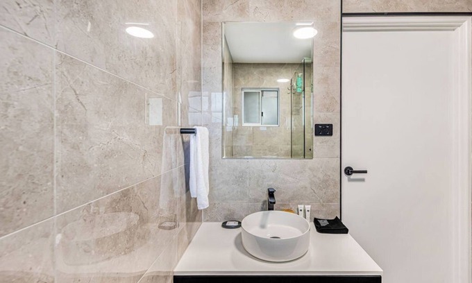 Peregian Beach Apartment | Beachcomber Peregian Beach