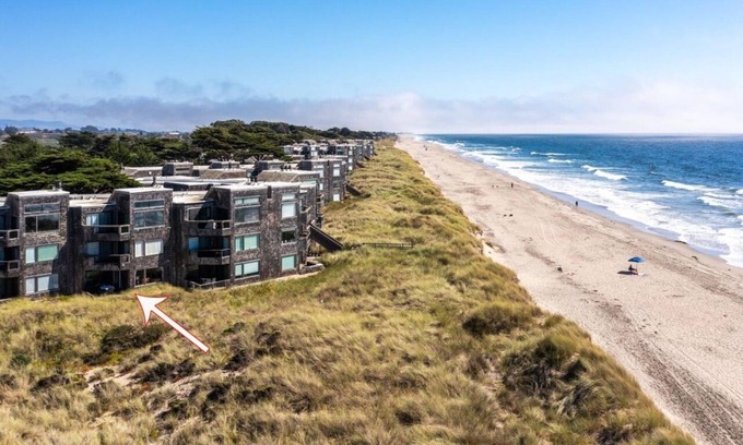 Pajaro Dunes Condo | Beachfront 2-bedroom Condo by the Sea!
