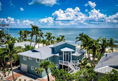 North Captiva House | BEACHFRONT-Amazing Fishing,Shelling,Sunrise views!