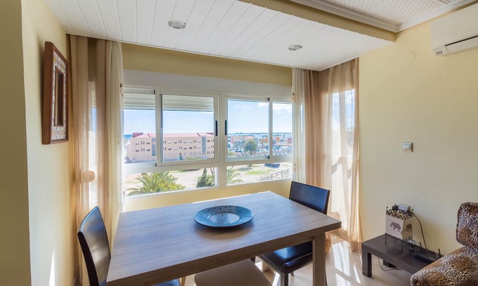 El Cabanyal Apartment | Beachfront apartment in Valencia