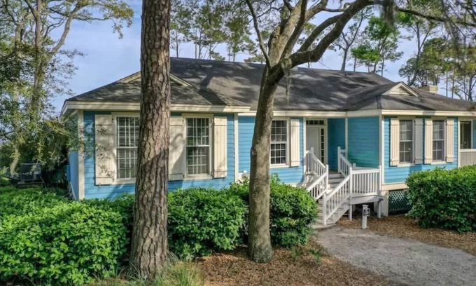 Melrose on the Beach House | Beachfront Cottage on Daufuskie Island