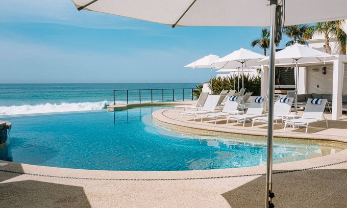 Buzzards Hotel | Beachfront Flats