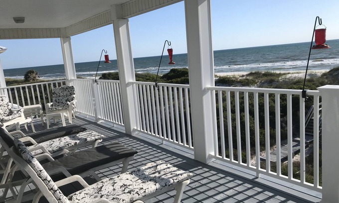 Port St. Joe House | BEACHFRONT home, N Cape by State Park,Elevator, Screen Porch, 5 Star Reviews