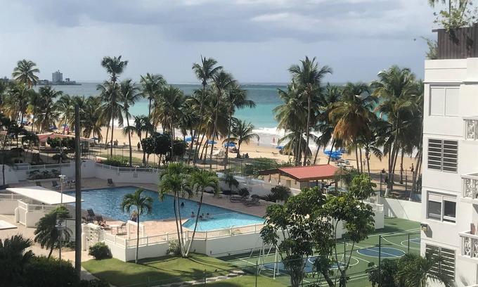 Isla Verde Condo | Beachfront luxury large condo unit
