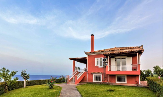 Messini House | Beachfront Panoramic Seaview - Galini Estate