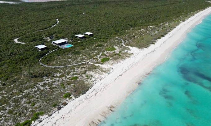 Sandy Point Villa | Beachfront ! Seclusion and Privacy, Miles of Beach, Perfect for a Couple!