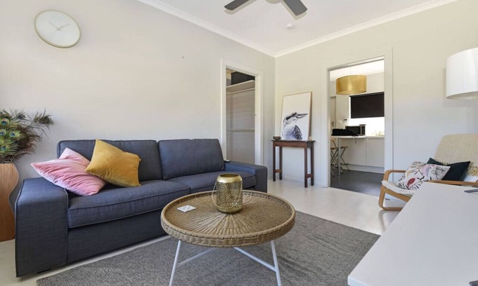 Henley Beach Apartment | Beachy Keen in Gorgeous Henley Beach