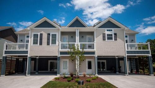 Corolla Light Villa | Beacon Villas at Corolla Light Resort by KEES Vacations