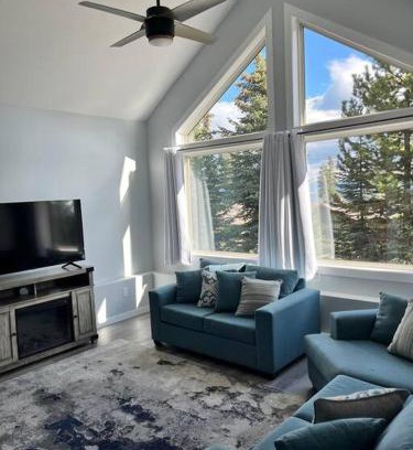 Snow Pine Estates Apartment | Bearcub Chalet