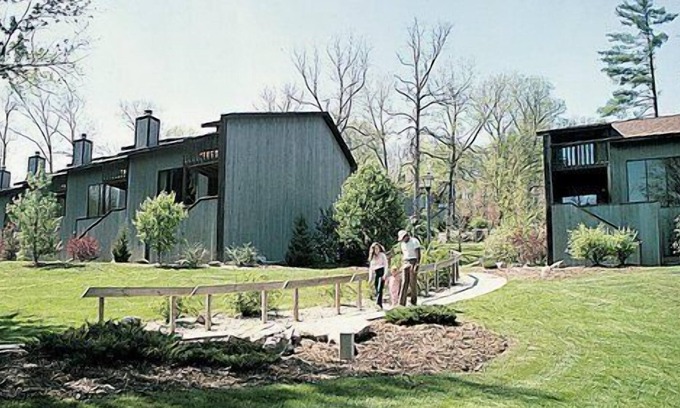 French Lick Apartment | Beautiful 1 bedroom unit at resort, sleeps 4