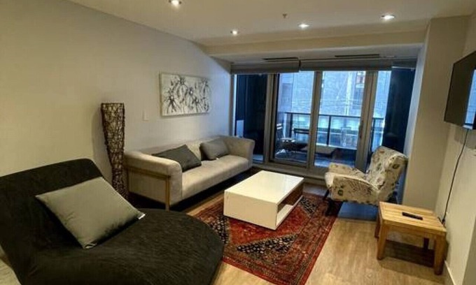 Downtown Halifax Apartment | Beautiful 2 Bed, 2 Bath in Prime Downtown Halifax