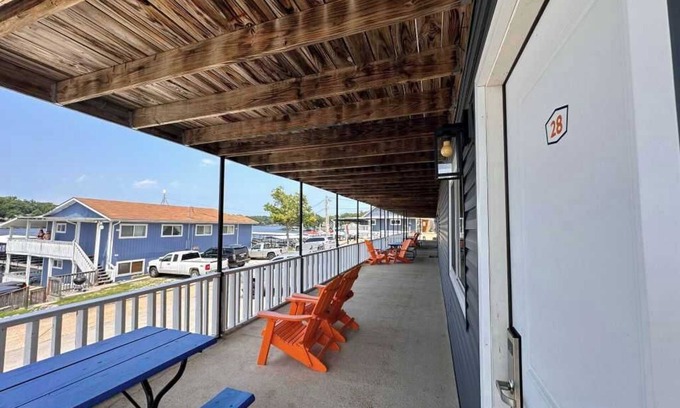 Lake of the Ozarks Condo | Beautiful 2 Bedroom at Lake Front Resort