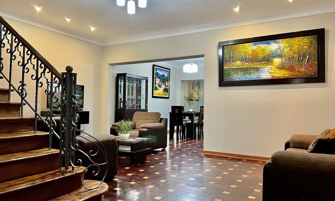 Miraflores House | Beautiful 3 bedrooms 3.5 baths house in a great area of Miraflores - Lima