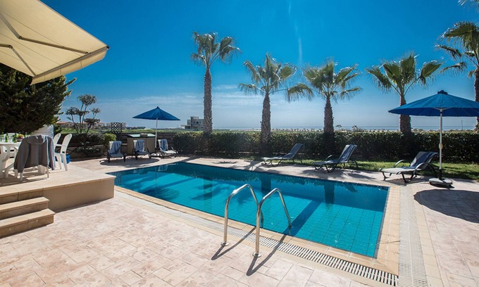 Ayia Thekla Villa | Beautiful 5 Star Holiday Villa in a Prime Location in Sotira