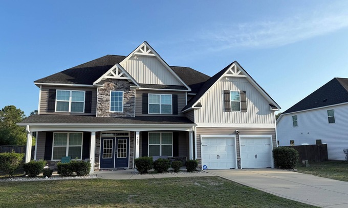 South View House | Beautiful 5BDR/4Bath/Sleep 10/24min to FT Bragg!