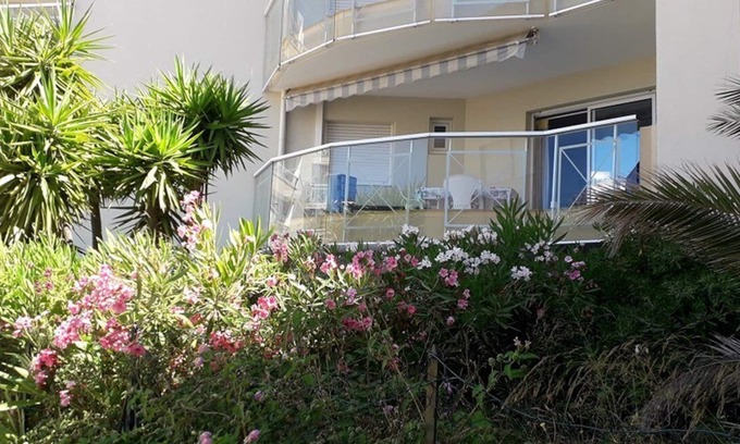 Cavaliere Apartment | Beautiful air-conditioned 2-room apartment near the beach
