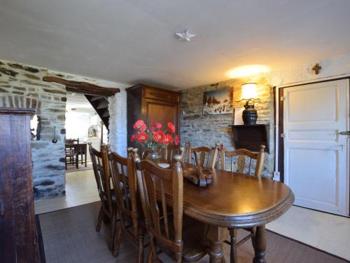 Engreux House | Beautiful and Authentic Cottage
