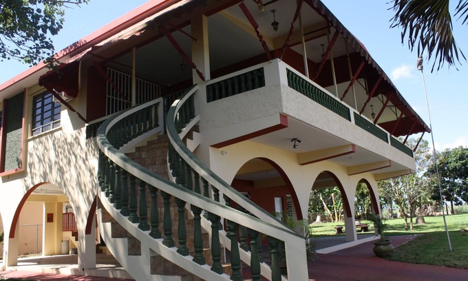 Isabela House | Beautiful and Charming Casa Aceituna