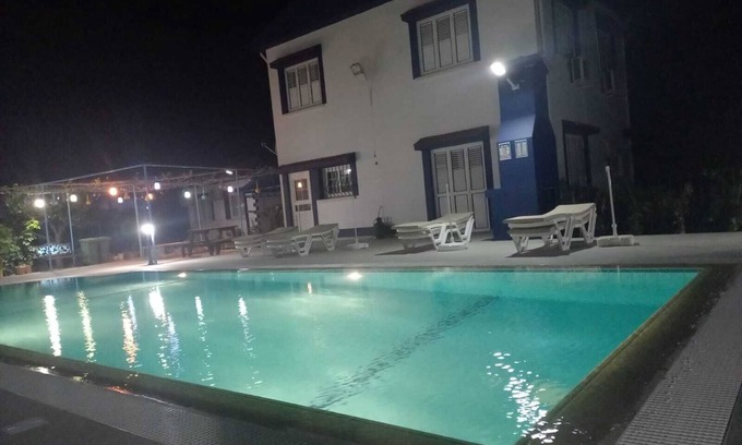 Kyrenia District Villa | Beautiful and large 3-Bed Villa in Lapta, Cyprus