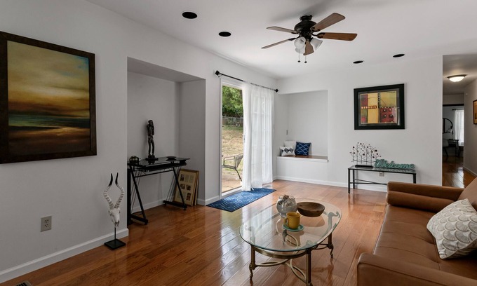 Eureka House | beautiful and peaceful big ranch with big yard -1700 sft