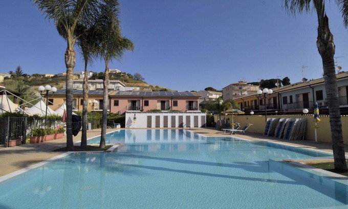 Porto Empedocle Apartment | Beautiful apartment for 4 guests with WIFI, A/C, pool, TV and balcony