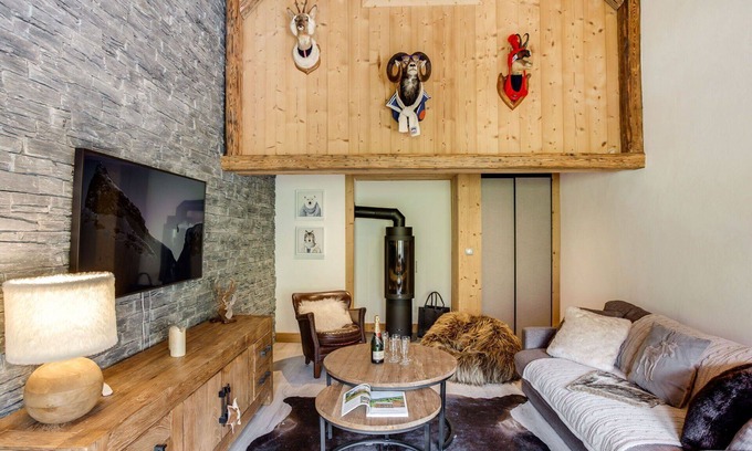 Val Claret Apartment | Beautiful apartment for 8 guests with WIFI and TV