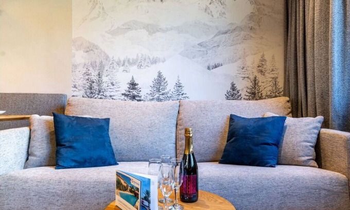 Tignes Apartment | Beautiful apartment for 4 guests with WIFI, TV and balcony
