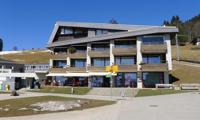 Rigi Kaltbad Apartment | Beautiful apartment for 3 guests with WIFI, TV, balcony, panoramic view and parking