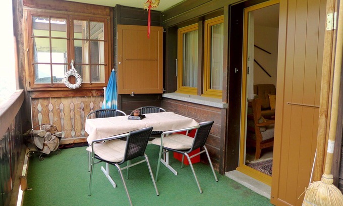 Buerchen Apartment | Beautiful apartment for 4 people with WIFI, TV, balcony, pets allowed, panoramic view and parking