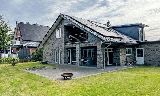Hemmoor Apartment | Beautiful apartment for 7 people with WIFI, TV and terrace