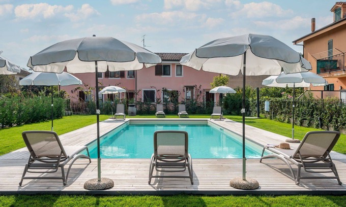 Caramagna Ligure Apartment | Beautiful apartment for 4 people with WIFI, A/C, pool, TV, terrace and parking
