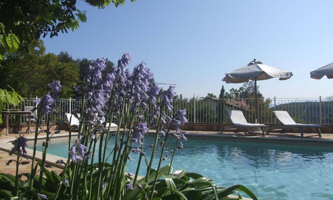 Sassetta Apartment | Beautiful apartment for 4 people with pool, WIFI, TV, patio and parking