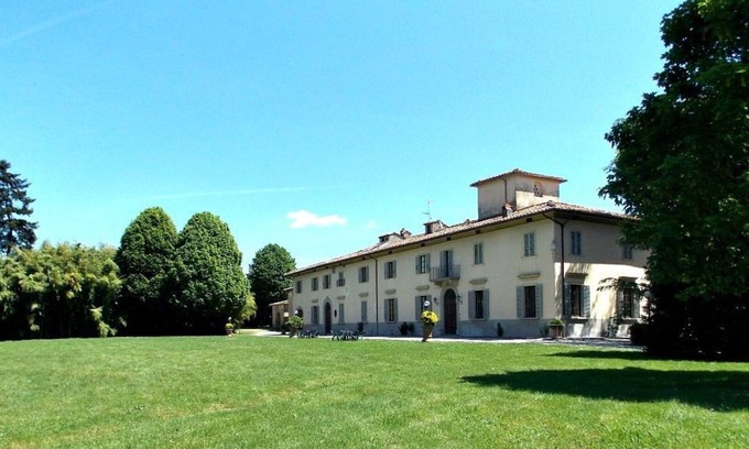 Scarperia e San Piero Villa | Beautiful apartment in villa for 4 people with pool, WIFI, TV and panoramic view