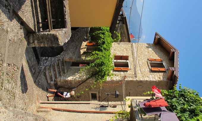 Castelletto Apartment | Beautiful apartment for 2 guests with terrace