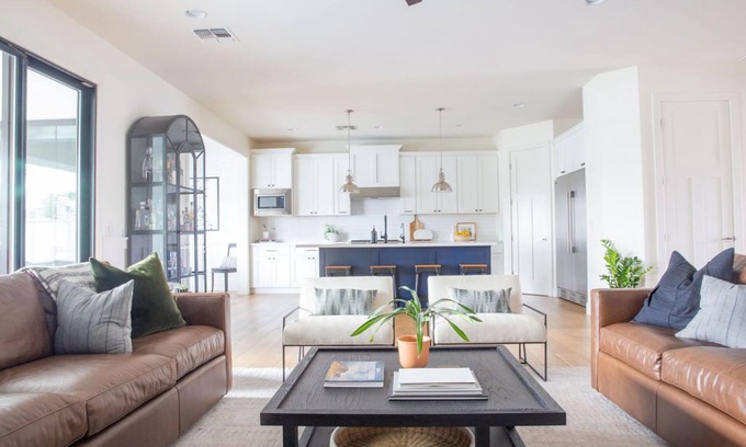 Camelback East House | Beautiful Arcadia home in the heart of Phoenix. Easy access to Sky Harbor