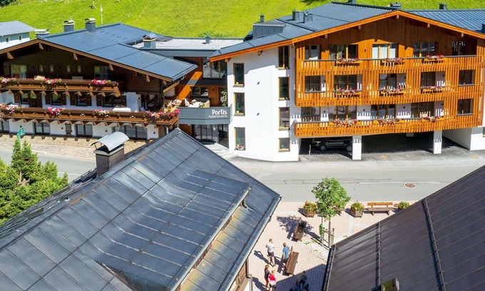 Dienten am Hochkoenig Apartment | Beautiful apartment for 5 guests with WIFI, TV, balcony and panoramic view