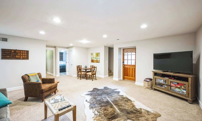 Lafayette House | Beautiful Backyard | Blocks from Old Town