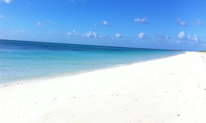 Mather Town Cottage | Beautiful Beach Front Villa